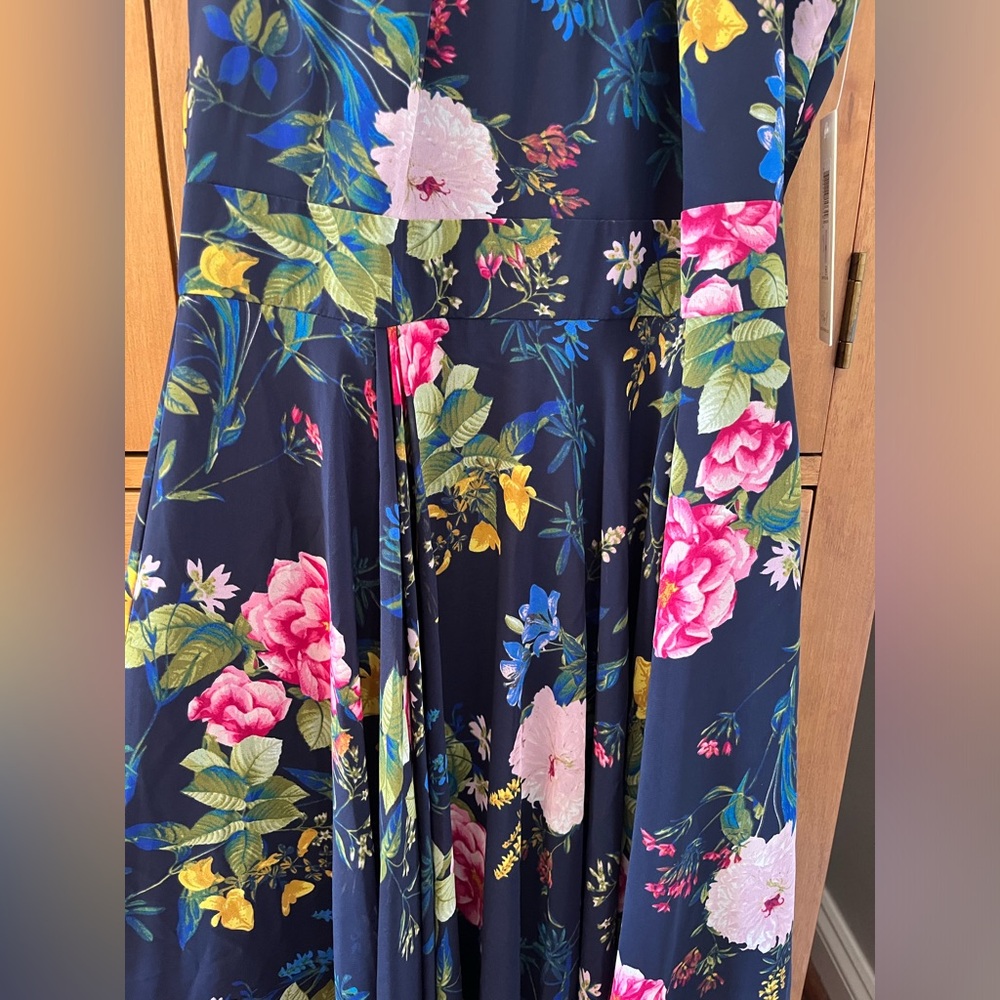 NWT Eliza J Navy Floral Print Chiffon High/Low Halter Midi Dress - Picture 12 of 14
